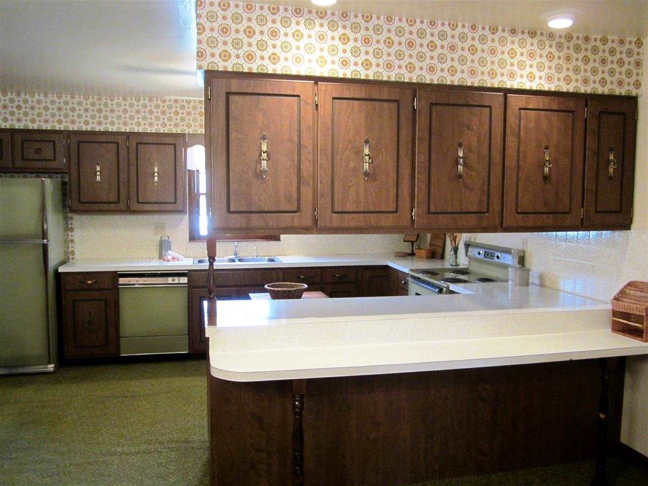 5900 South Yankeetown Road Boonville, IN 47601 - Photo 5 of 13 Gallery Image 5