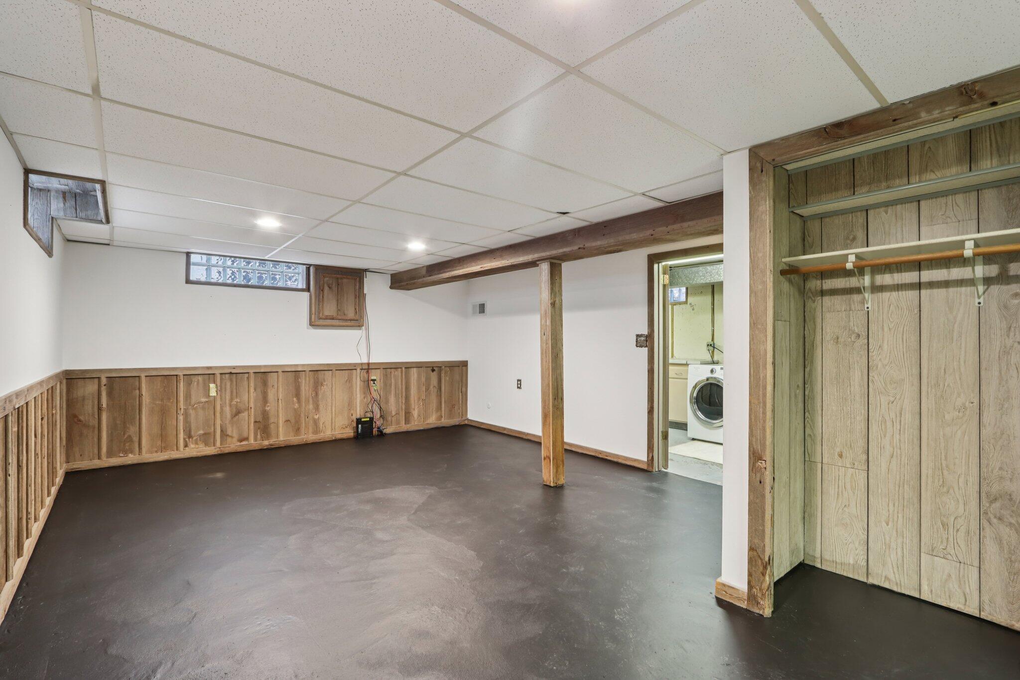 151 North 72nd Street Milwaukee, WI 53213 - Photo 24 of 34 Rec Room