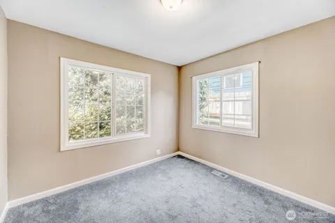 $860,000 | 9004 218th Street Southwest, Edmonds, WA 98026