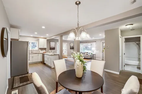 $770,000 | 9004 218th Street Southwest, Edmonds, WA 98026