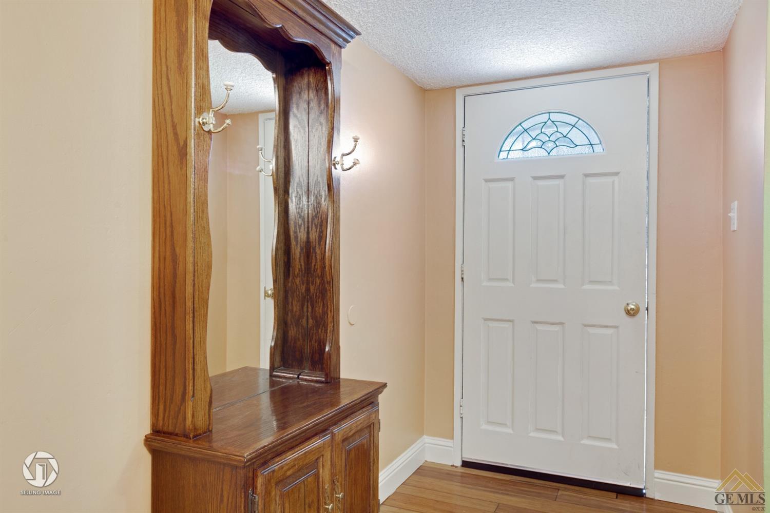 Undisclosed Address Bakersfield, CA 93306 - Photo 4 of 38