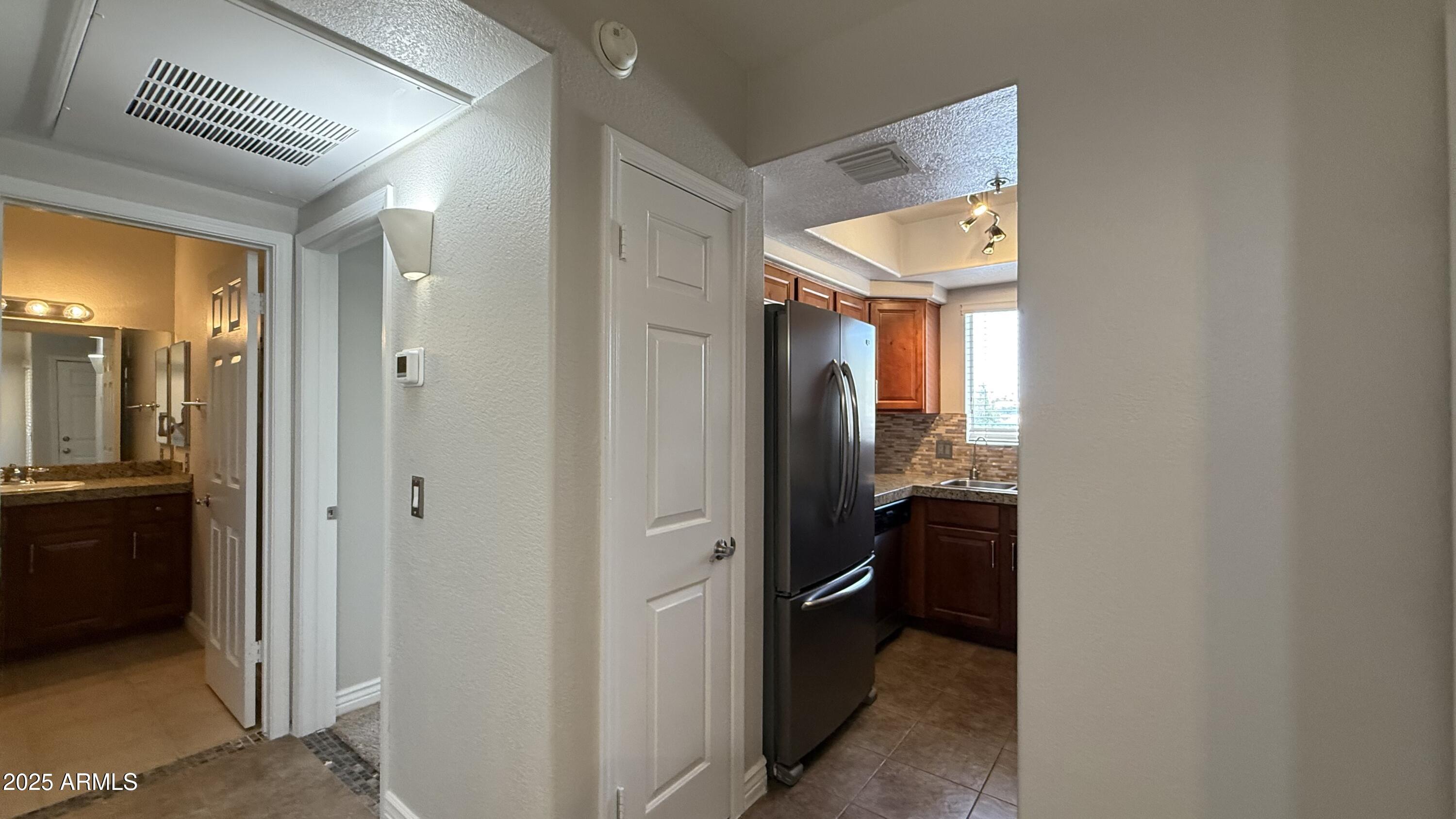 1825 West Ray Road, Unit 2021 Chandler, AZ 85224 - Photo 10 of 40 IMG_4127