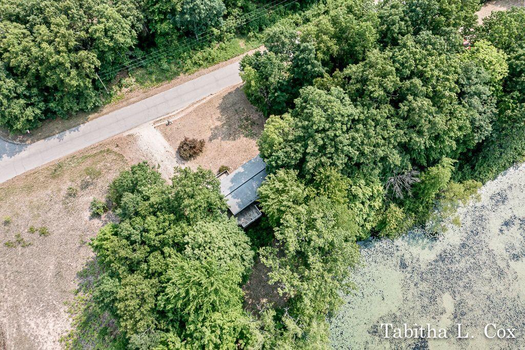 2442 Timberline Drive Rothbury, MI 49452 - Photo 11 of 39 11