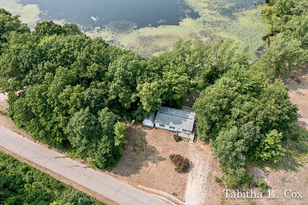 2442 Timberline Drive Rothbury, MI 49452 - Photo 10 of 39 10