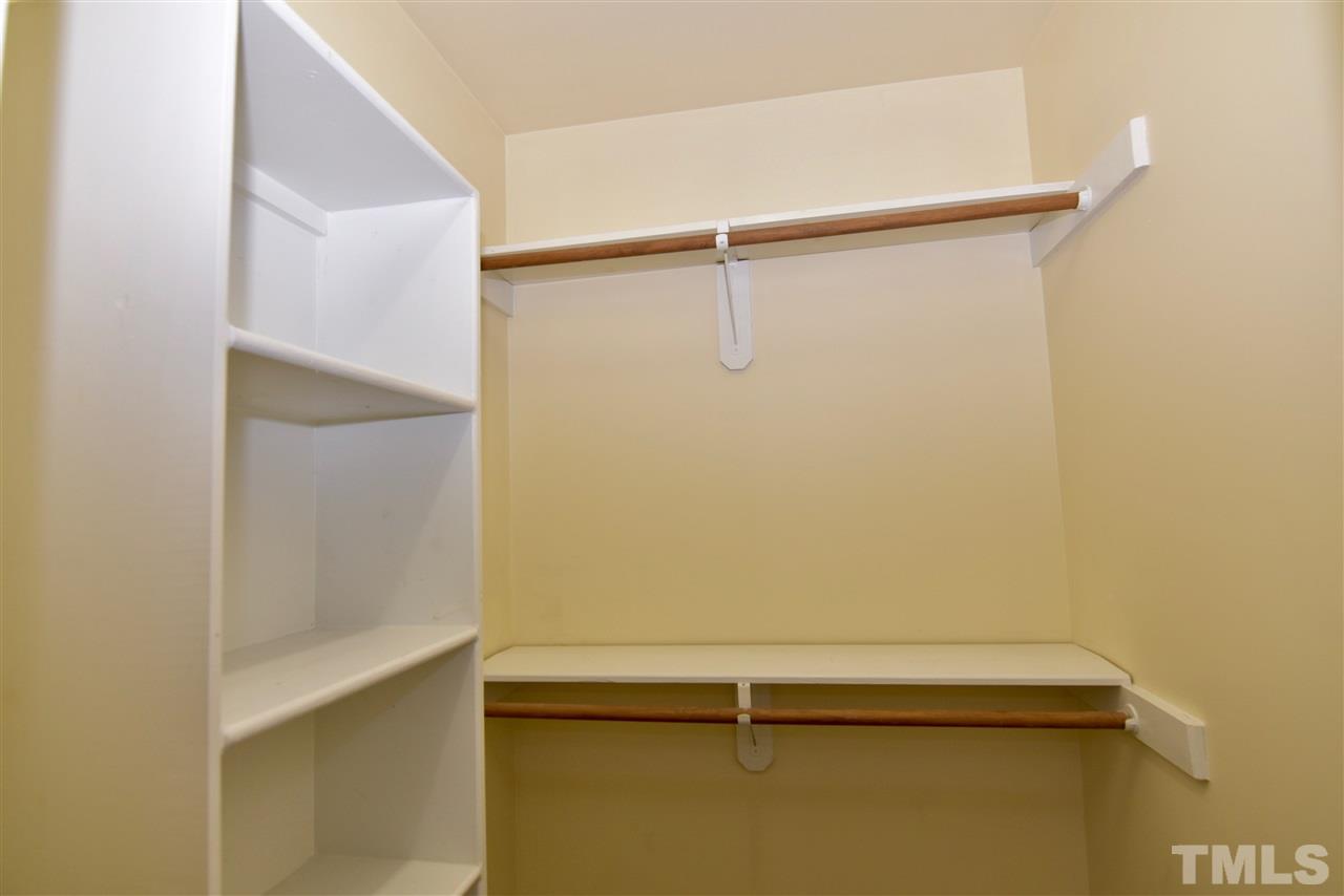 2829 Isabella Drive Raleigh, NC 27603 - Photo 13 of 25 Gallery Image 13