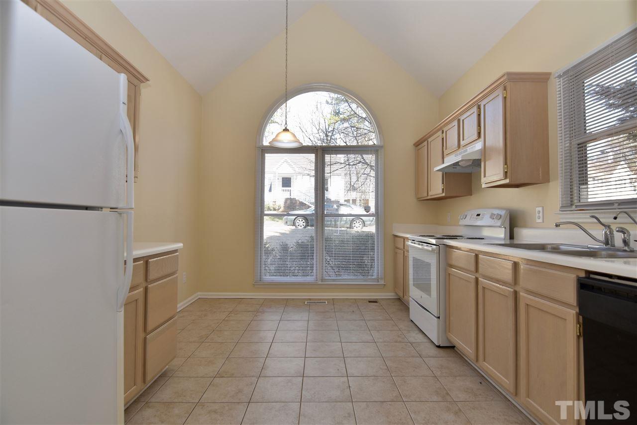 2829 Isabella Drive Raleigh, NC 27603 - Photo 4 of 25 Gallery Image 4