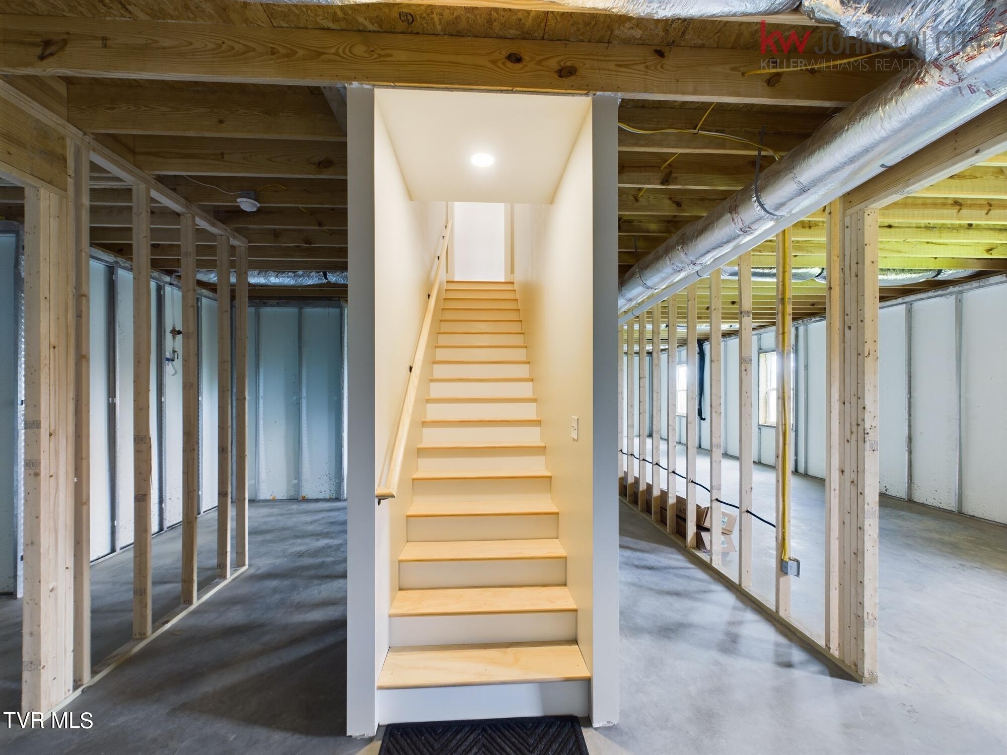 119 Jenkins Road Jonesborough, TN 37659 - Photo 27 of 38 Basement stairs