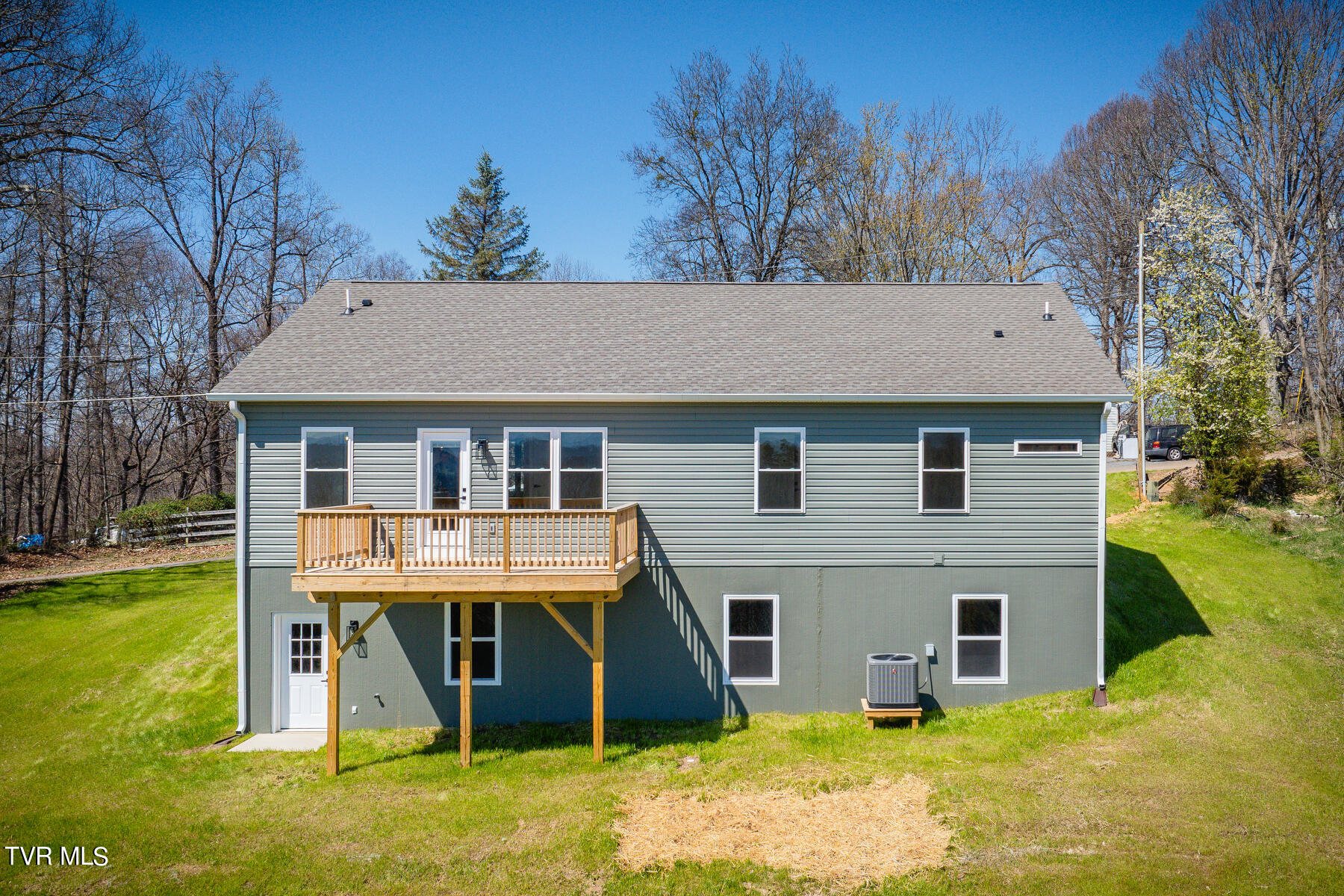 119 Jenkins Road Jonesborough, TN 37659 - Photo 32 of 38 032