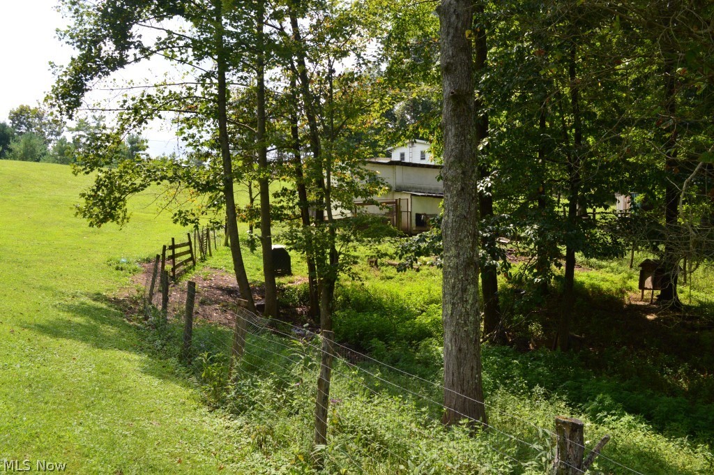 35610 Hanson Road Beverly, OH 45715 - Photo 3 of 7
