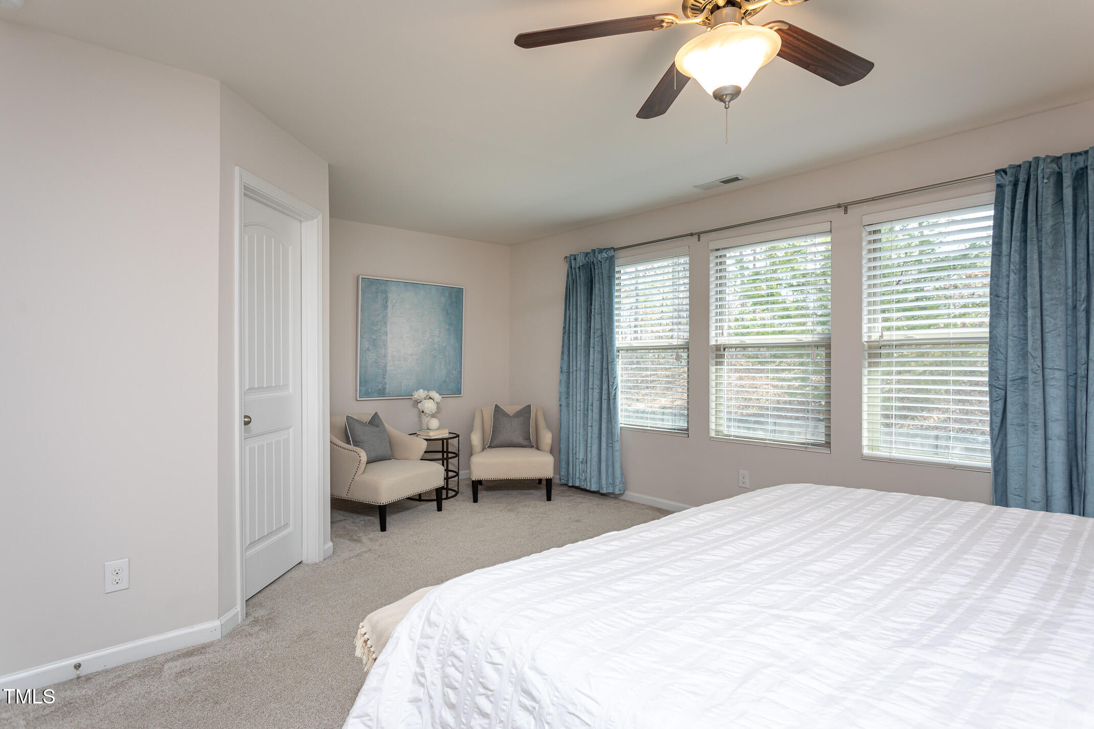 14312 Foxcroft Road Raleigh, NC 27614 - Photo 14 of 31 Luxurious space in your mater retreat