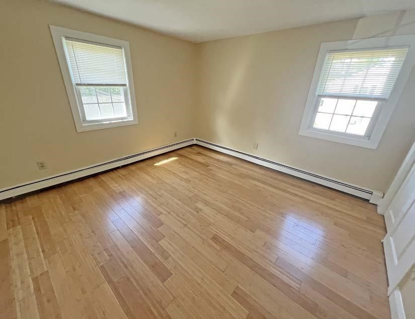 33 Stonehenge Road Londonderry, NH 03053 - Photo 11 of 15