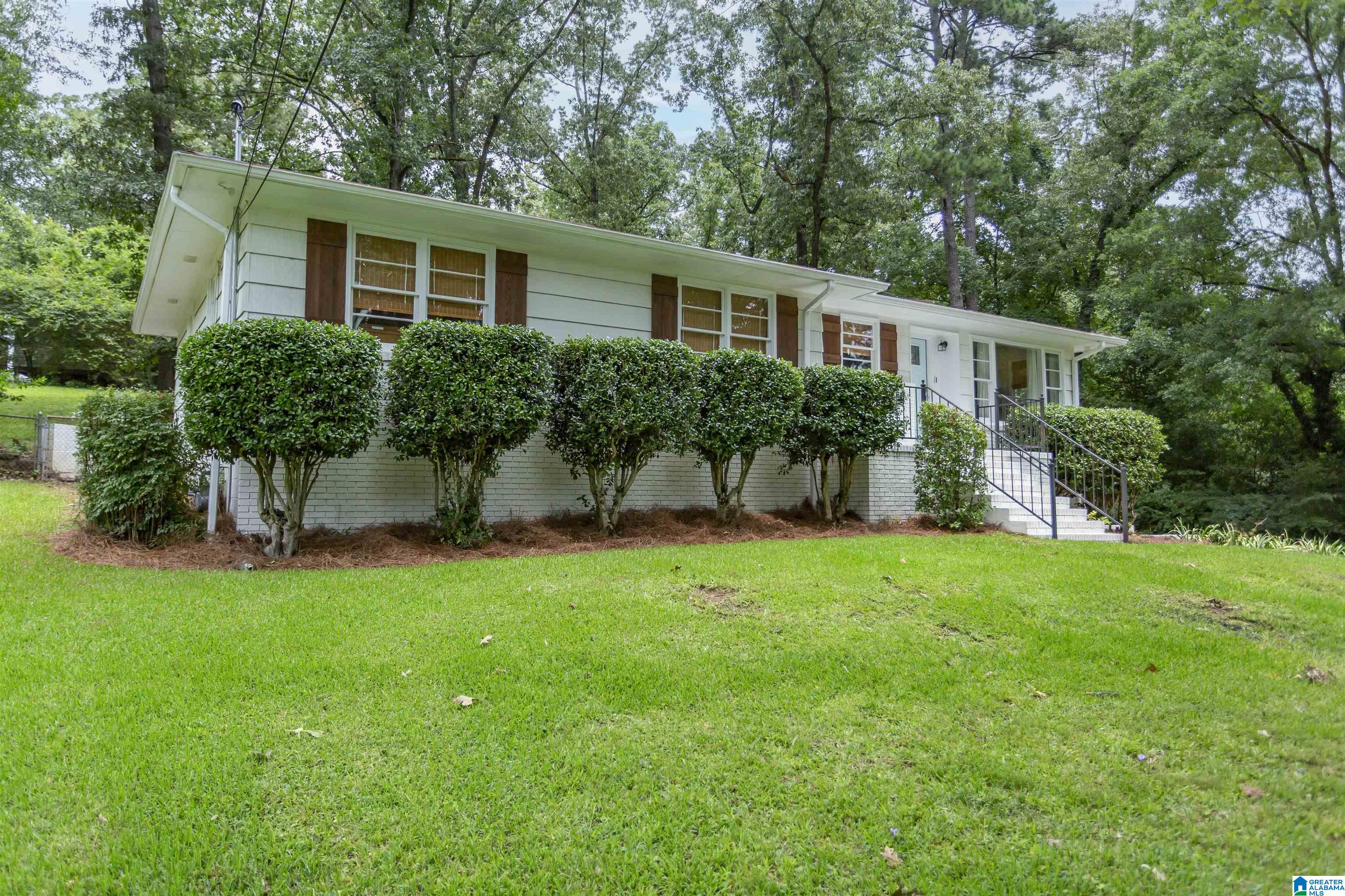 2308 Teton Road Birmingham, AL 35216 - Photo 4 of 44