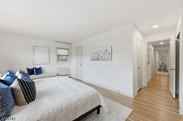 $899,000 | 2 Maplewood Avenue, Maplewood, NJ 07040