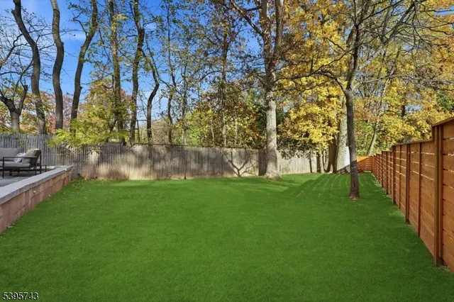 $899,000 | 2 Maplewood Avenue, Maplewood, NJ 07040