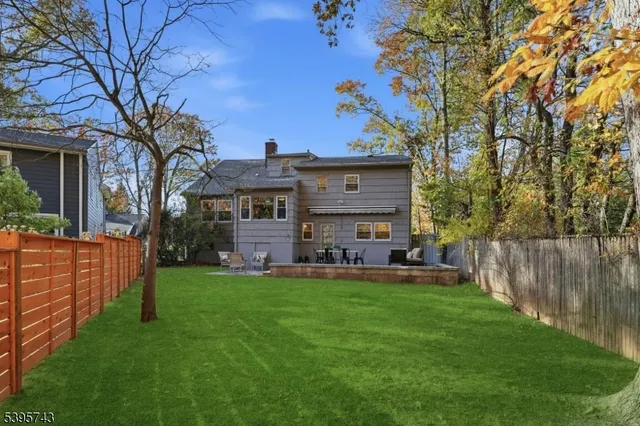 $899,000 | 2 Maplewood Avenue, Maplewood, NJ 07040