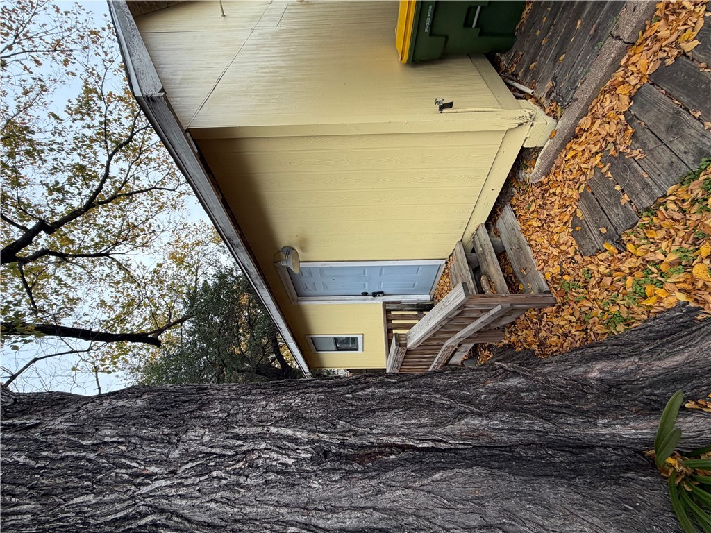 1207 South Magnolia Street, Unit B Hearne, TX 77859 - Photo 1 of 5