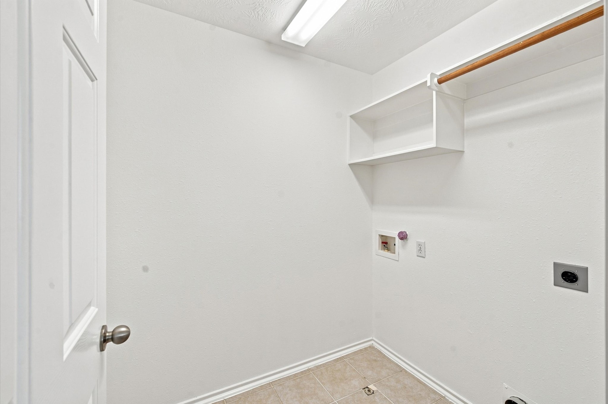 16122 Sandy Path Lane Houston, TX 77084 - Photo 12 of 23 LAUNDRY ROOM