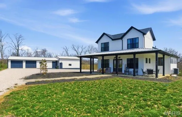 $599,999 | 6104 Old Red Bud Road, Waterloo, IL 62298