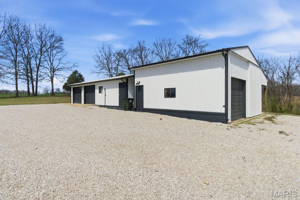 6104 Old Red Bud Road Waterloo, IL 62298 - Photo 8 of 52