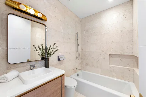 a view of entryway with a front door