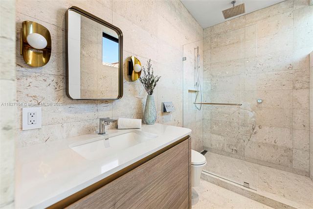 $9,350,000 | 1510 Stillwater Drive, Miami Beach, FL 33141