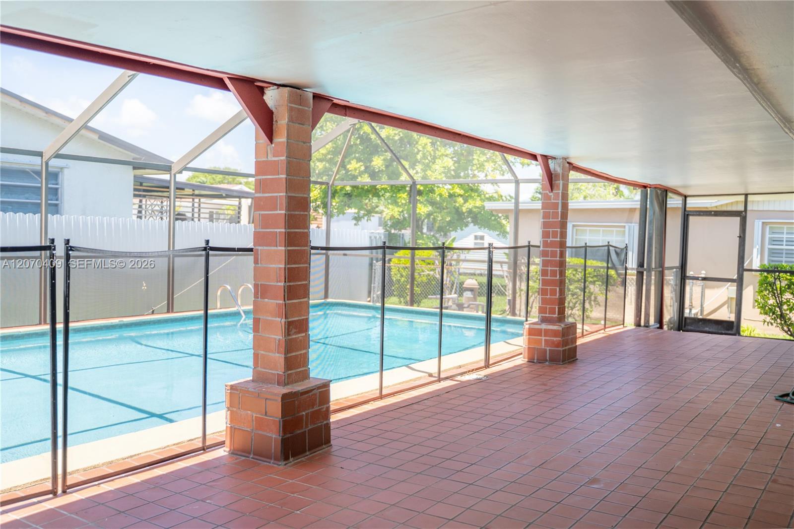 20200 Southwest 90th Ave Road Cutler Bay, FL 33189 - Photo 28 of 33 Gallery Image 28