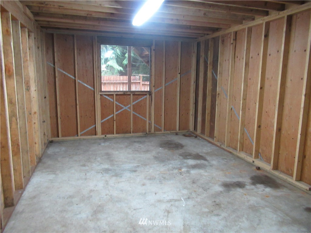 7870 Phillips Road Southeast Port Orchard, WA 98367 - Photo 18 of 21 Gallery Image 18