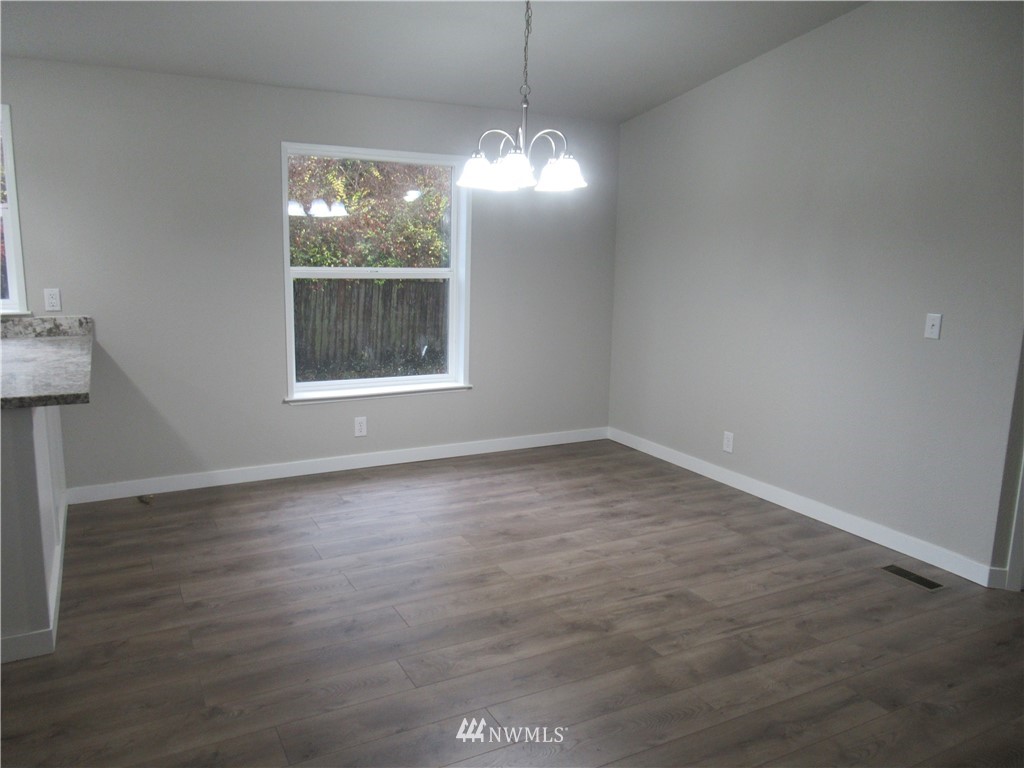 7870 Phillips Road Southeast Port Orchard, WA 98367 - Photo 8 of 21 Gallery Image 8