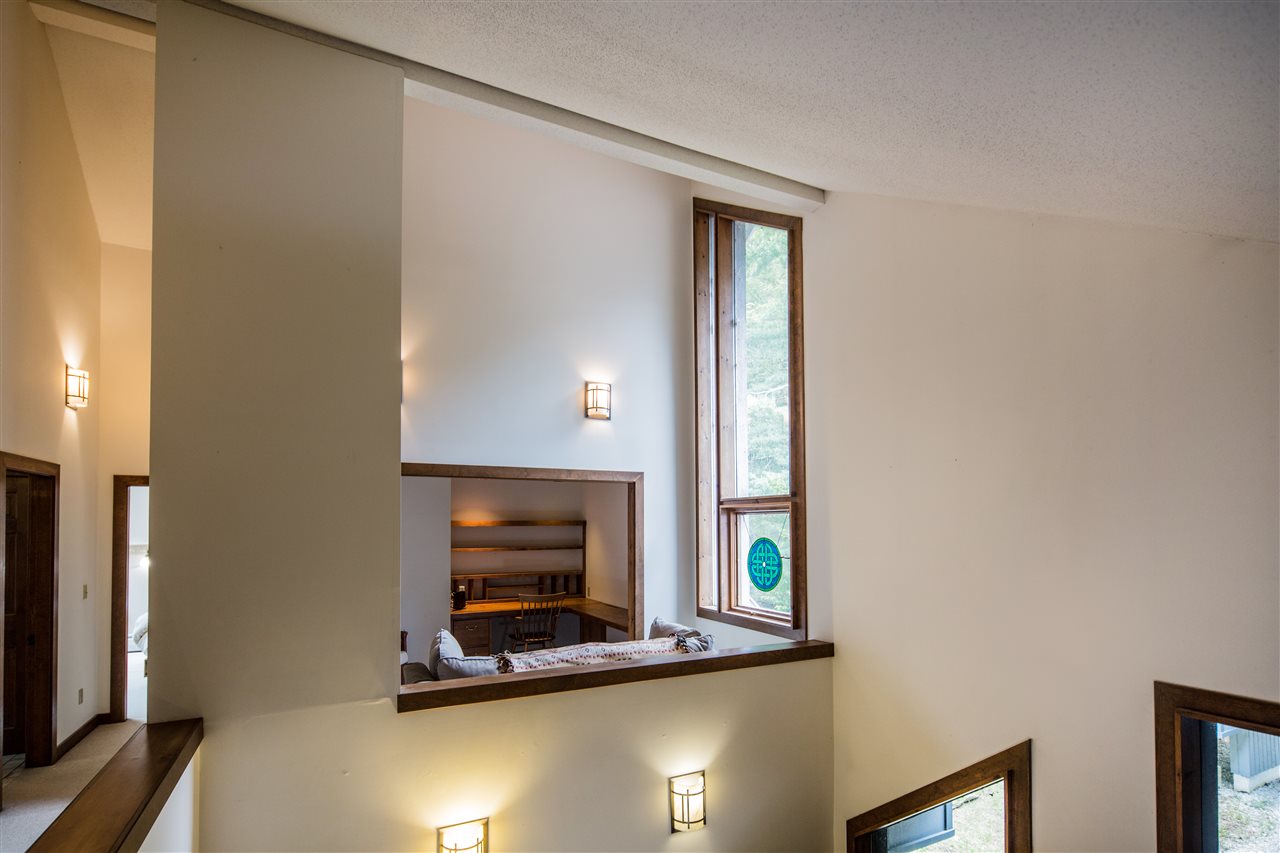 345 Wilcox Peak Road Pittsfield, VT 05762 - Photo 17 of 36 Gallery Image 17