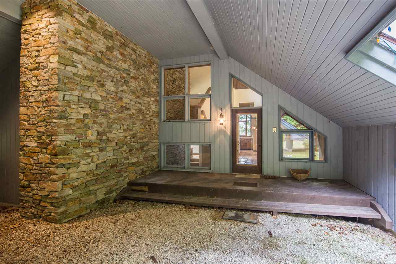 345 Wilcox Peak Road Pittsfield, VT 05762 - Photo 3 of 36 Gallery Image 3