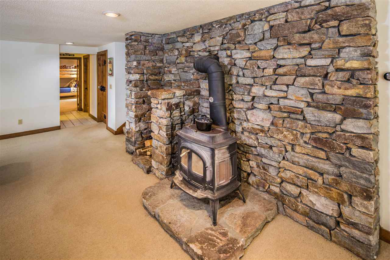 345 Wilcox Peak Road Pittsfield, VT 05762 - Photo 27 of 36 Gallery Image 27