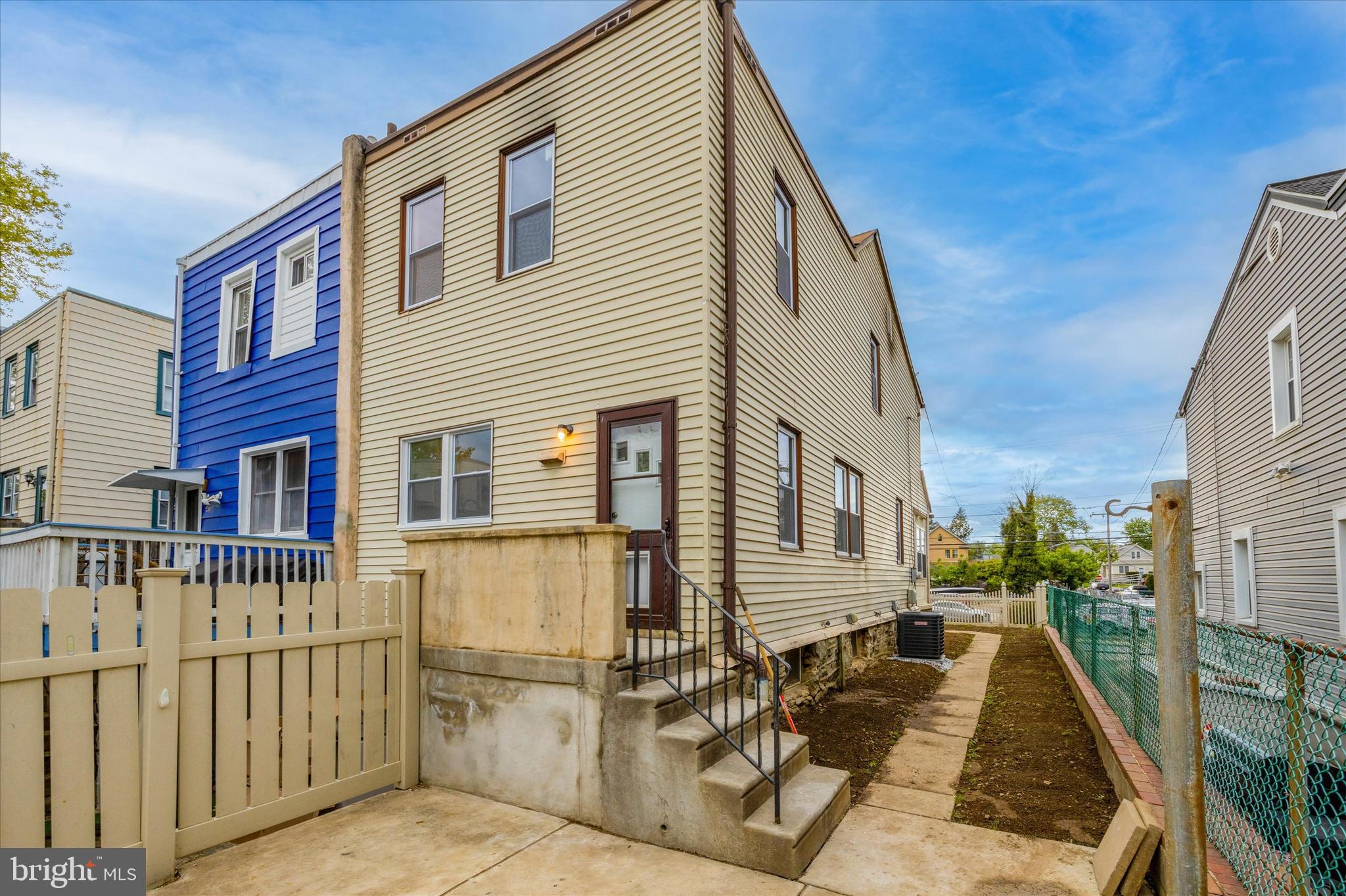 4116 Garrett Road Drexel Hill, PA 19026 - Photo 4 of 25 Gallery Image 4