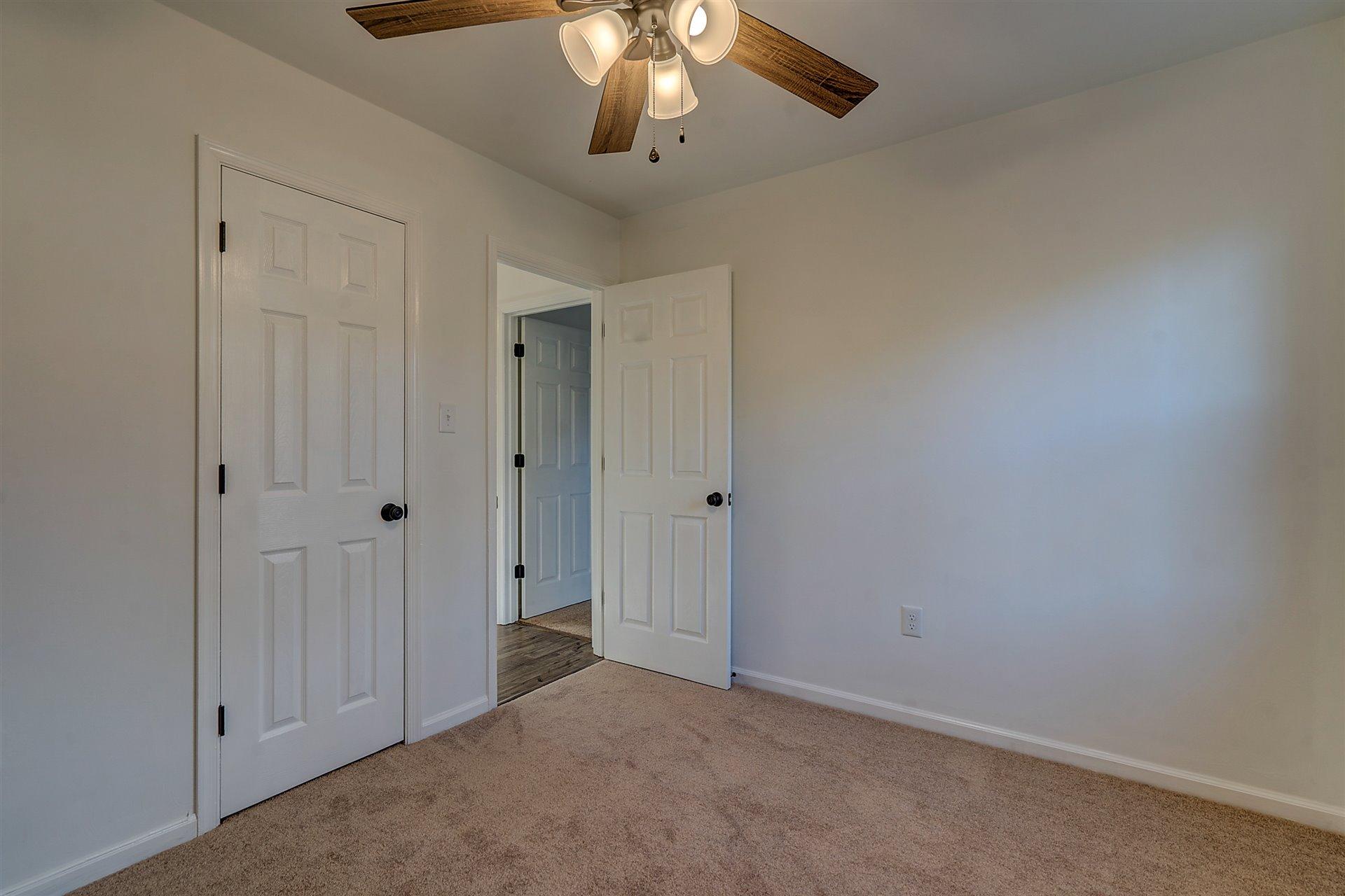 187 Beachmont Drive Blue Ridge, VA 24064 - Photo 18 of 31 18-DSC00154And8more