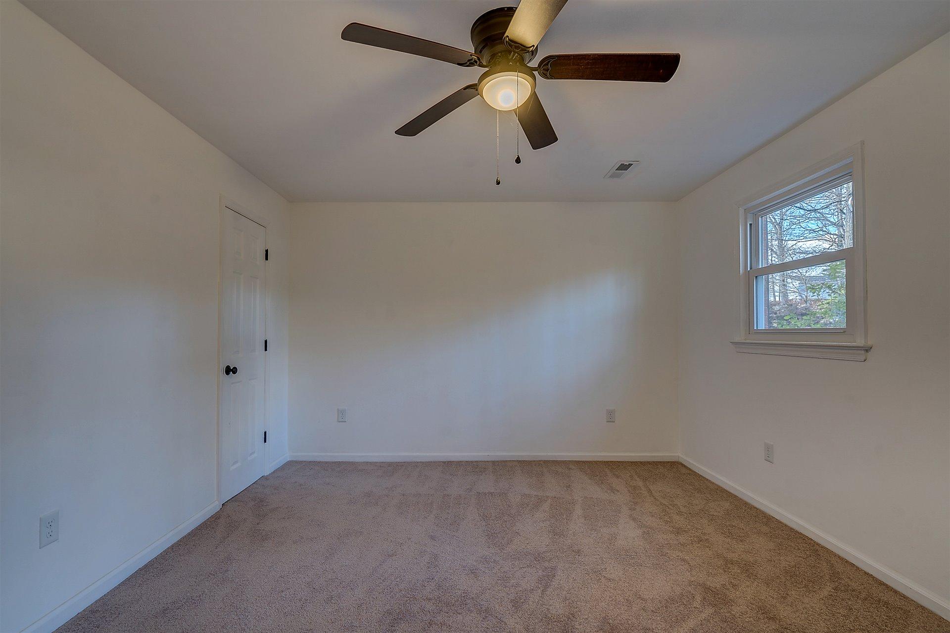 187 Beachmont Drive Blue Ridge, VA 24064 - Photo 26 of 31 26-DSC00226And8more