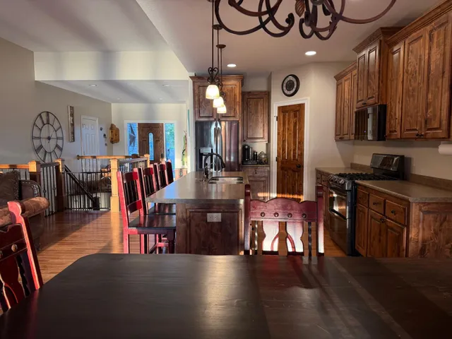 $850,000 | 12881 Cross Lake Road Southeast, Unit 12881, Pine City, MN 55063