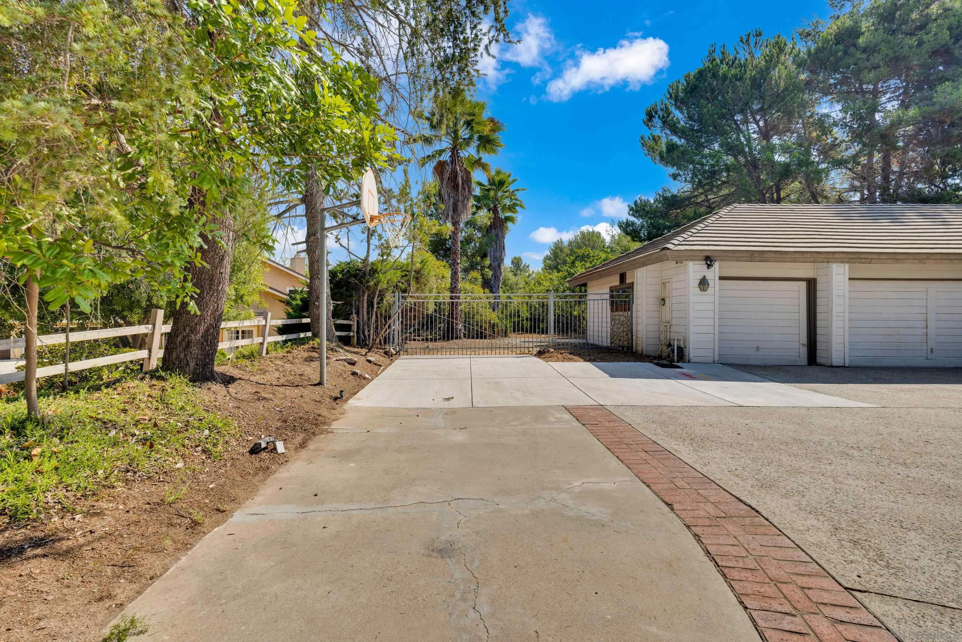 15235 Crestview Court Poway, CA 92064 - Photo 4 of 75