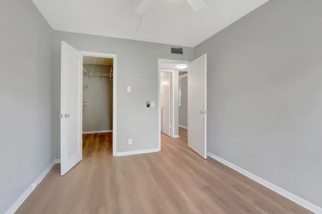 $200,000 | 296 Fanshaw H, Boca Raton, FL 33434