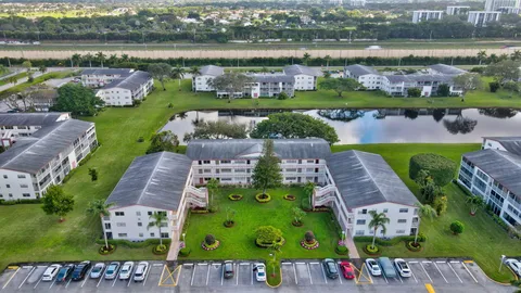 $200,000 | 296 Fanshaw H, Boca Raton, FL 33434