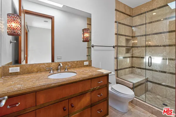 $28,500 | 1120 El Medio Avenue, Pacific Palisades, CA 90272