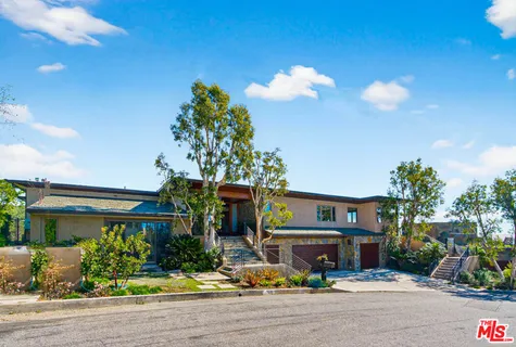 $28,500 | 1120 El Medio Avenue, Pacific Palisades, CA 90272