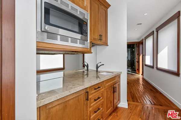 $28,500 | 1120 El Medio Avenue, Pacific Palisades, CA 90272