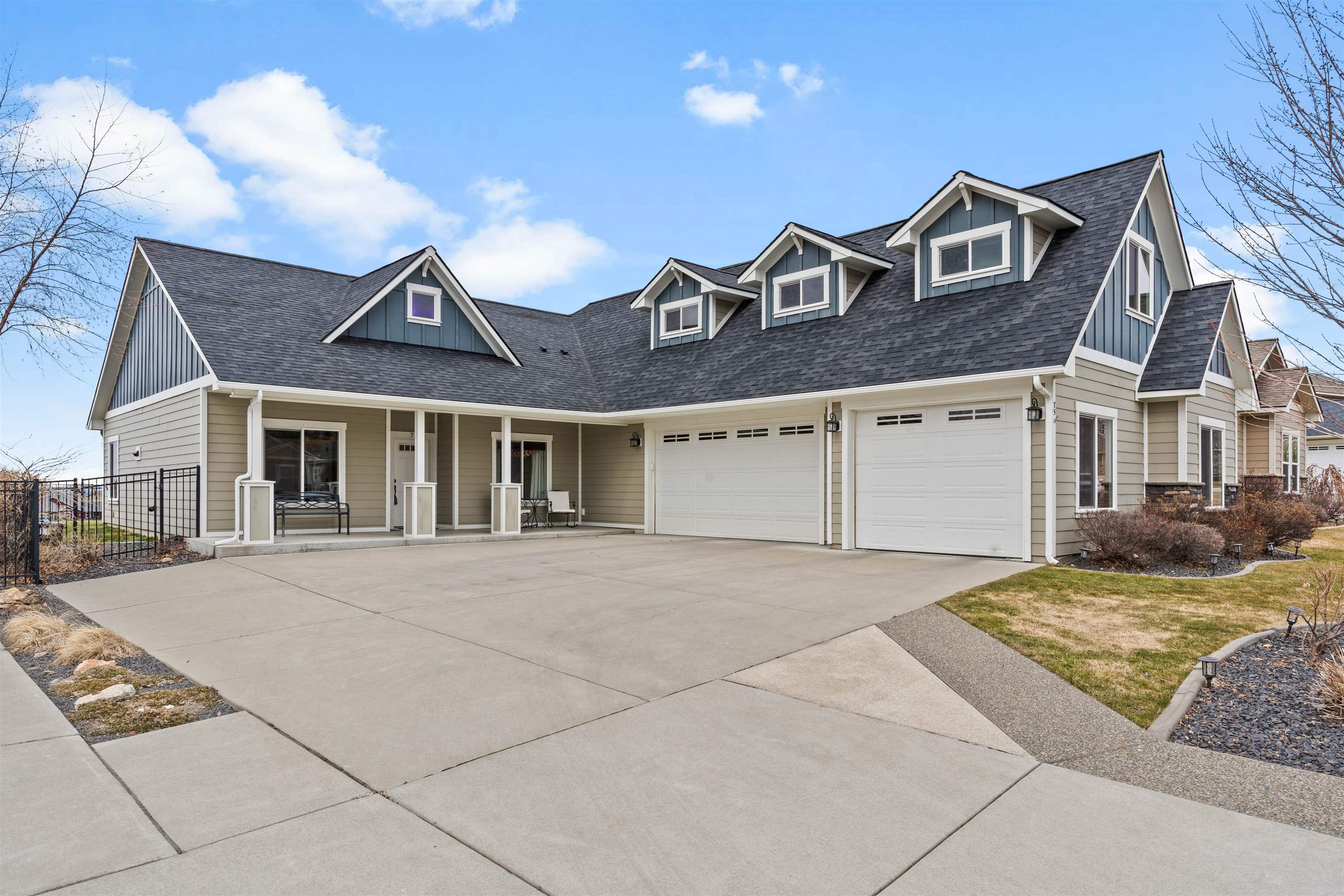 75 South Legacy Ridge Drive Liberty Lake, WA 99019 - Photo 3 of 48