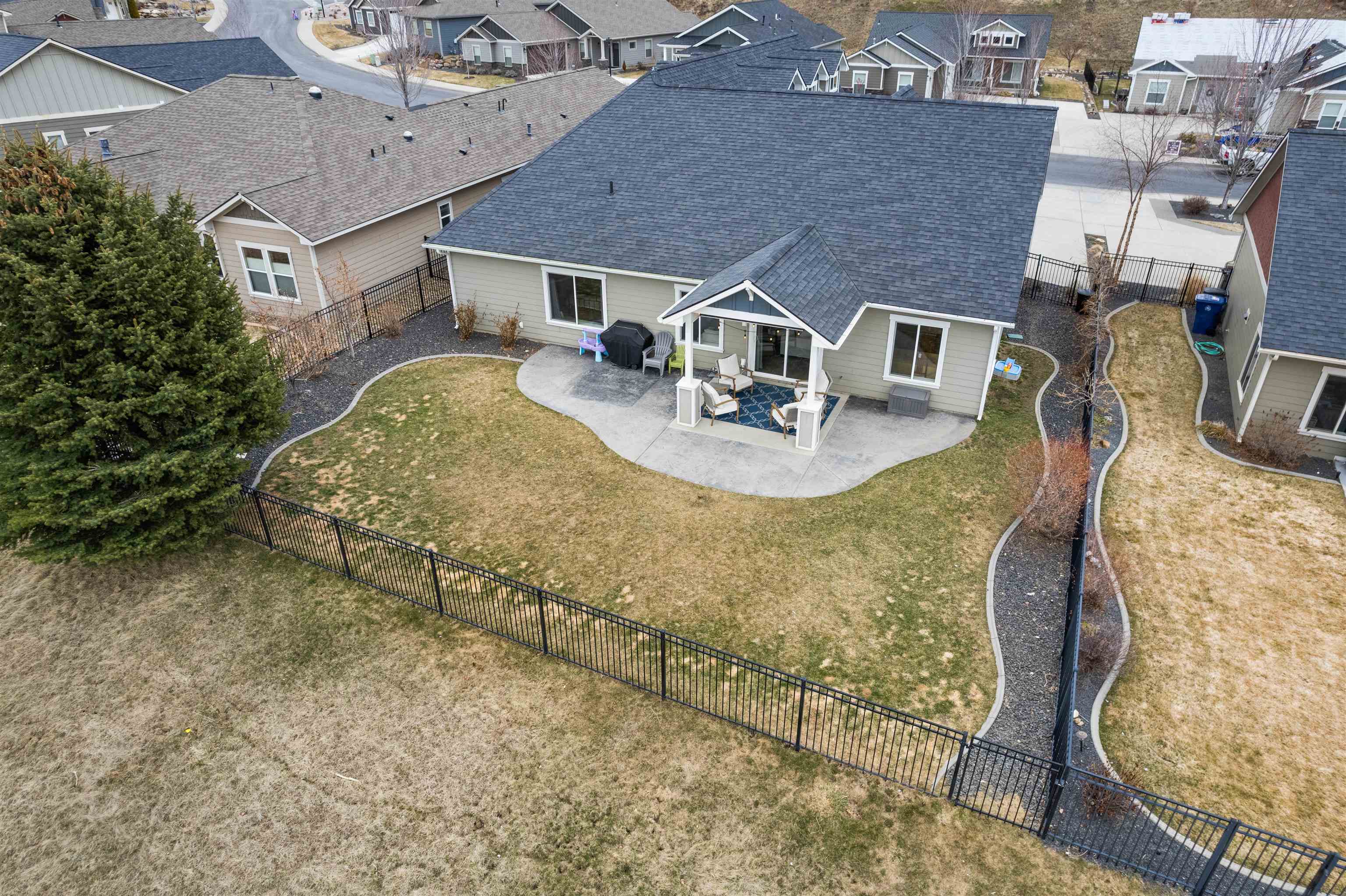 75 South Legacy Ridge Drive Liberty Lake, WA 99019 - Photo 36 of 48