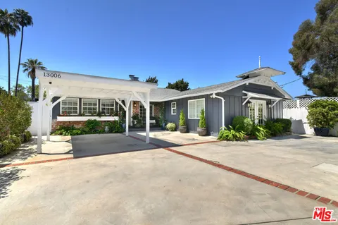 $1,599,000 | 13006 West Magnolia Boulevard, Sherman Oaks, CA 91423