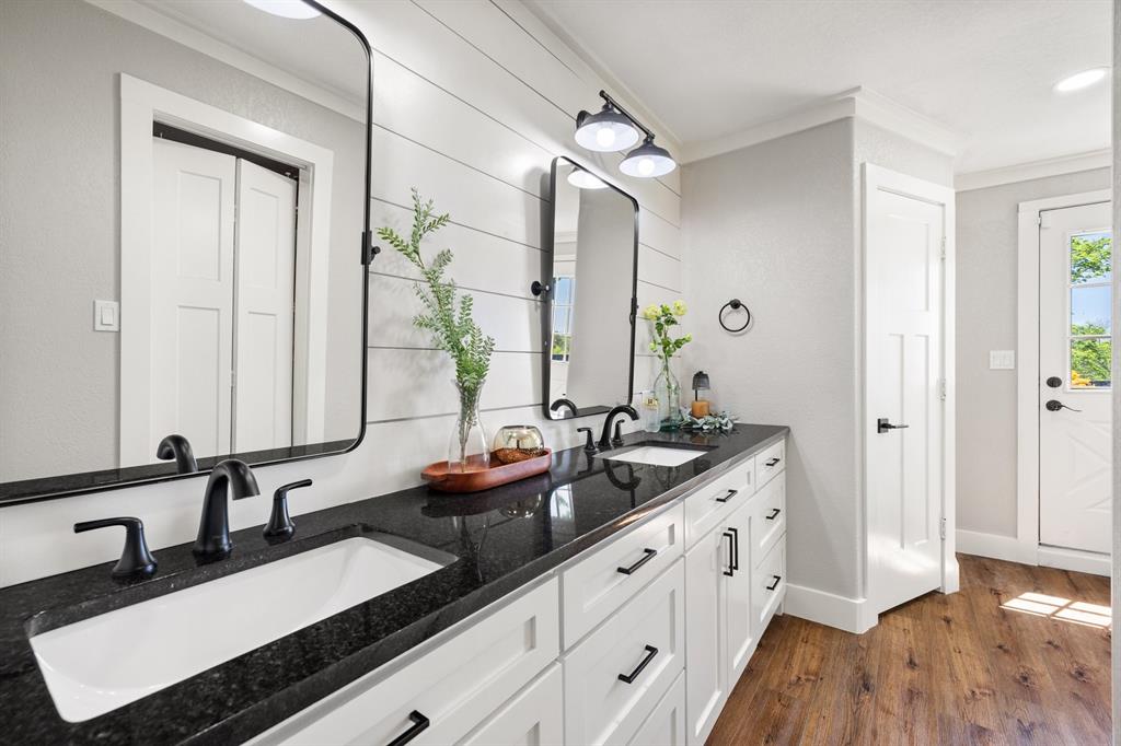 409 Measures Road Weatherford, TX 76088 - Photo 22 of 40