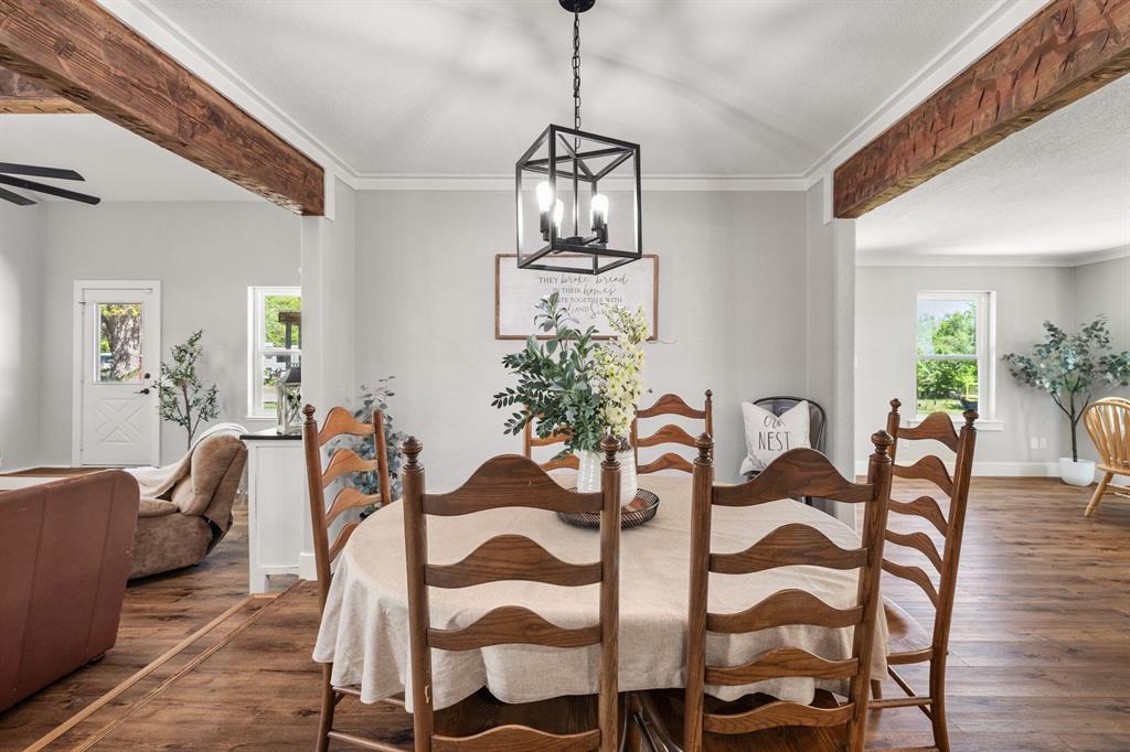 409 Measures Road Weatherford, TX 76088 - Photo 10 of 40