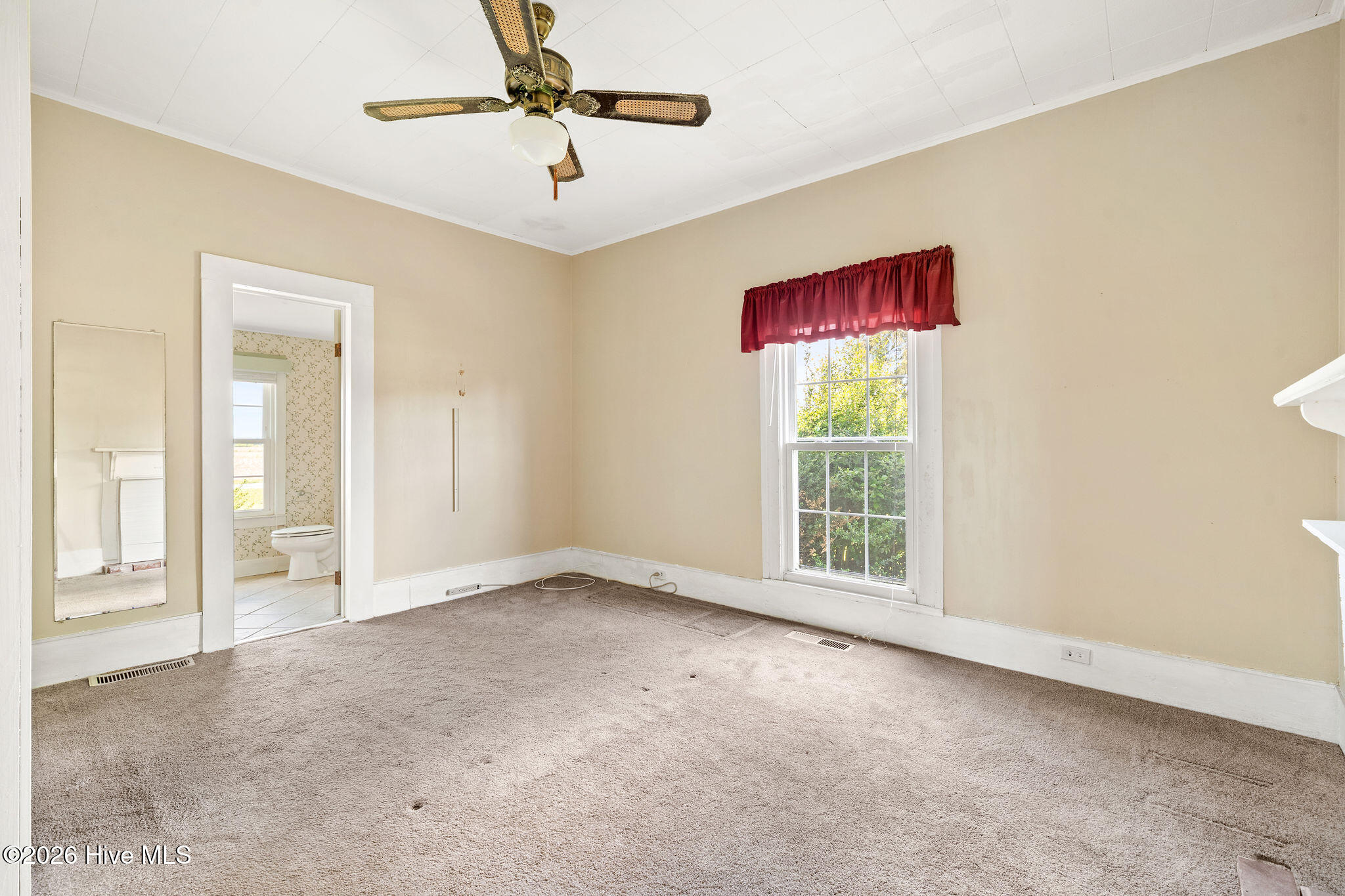 1352 Cornwallis Road Rose Hill, NC 28458 - Photo 16 of 42
