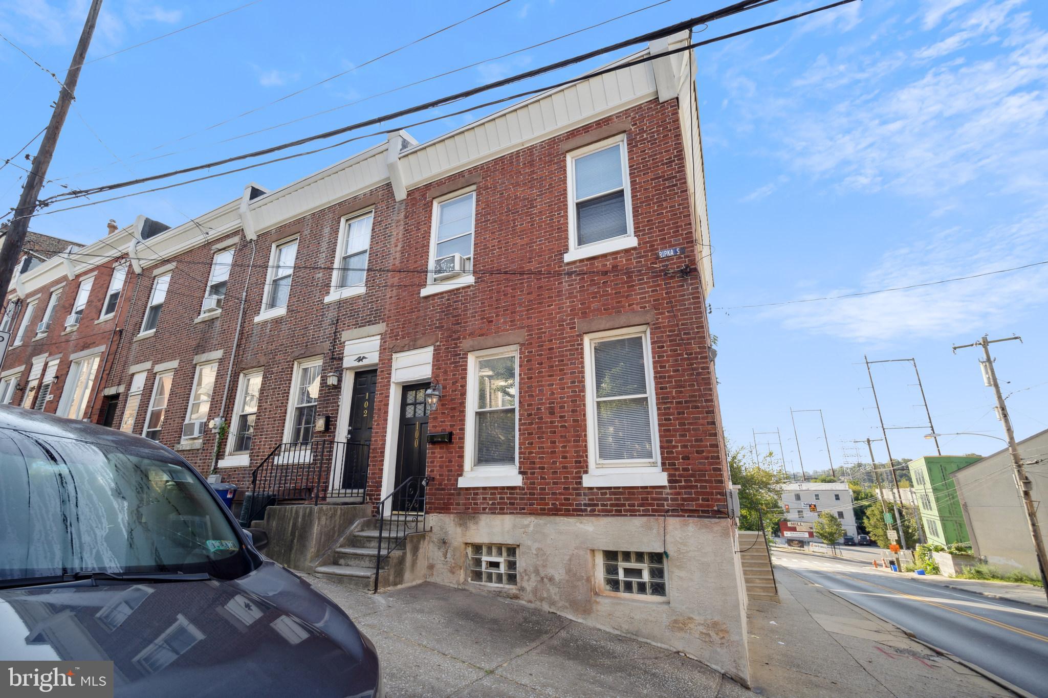 100 Ripka Street Philadelphia, PA 19127 - Photo 2 of 30 Gallery Image 2