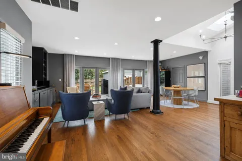 $1,680,000 | 3504 Turner Lane, Chevy Chase, MD 20815