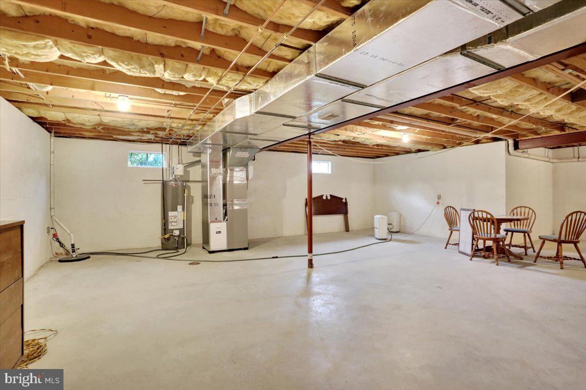 12 Archer Lane Reading, PA 19607 - Photo 38 of 39 a view of a room with gym equipment